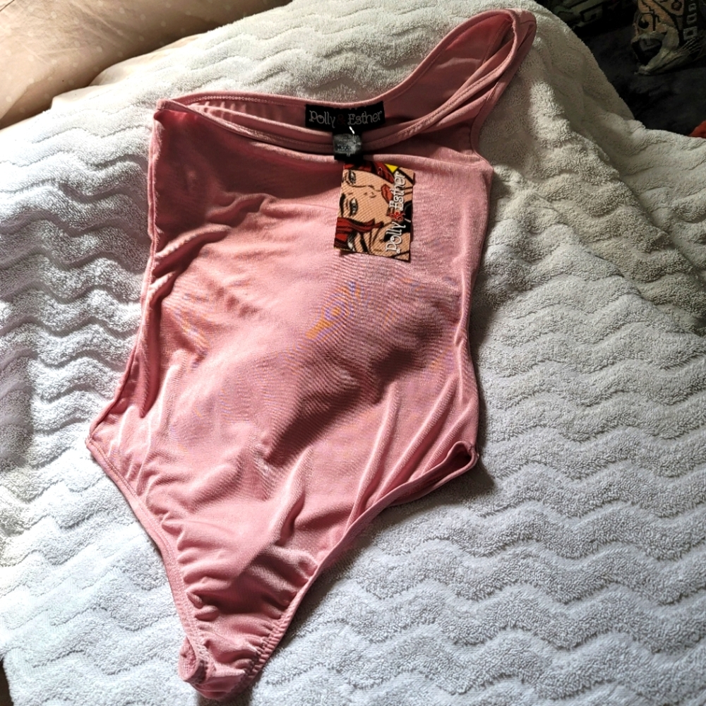 BODY//FOR CLOSET CLOSING ONLY - Picture 1 of 6